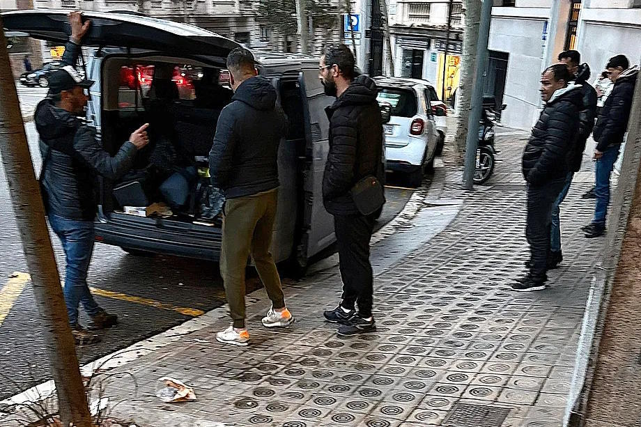 A group of Maghreb men parked their French-registered van near the Algerian consulate in Barcelona last Tuesday.