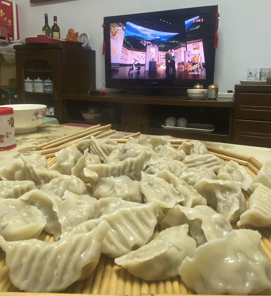 Unlike Spain, where grapes are eaten at midnight, the Chinese eat dumplings.