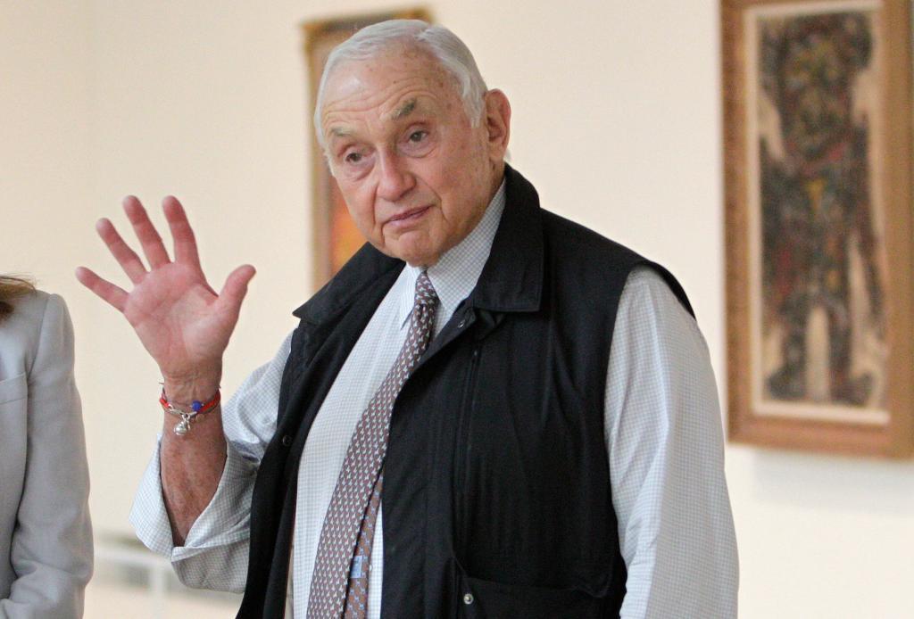 Then-Chairman and CEO of L Brands Les Wexner.