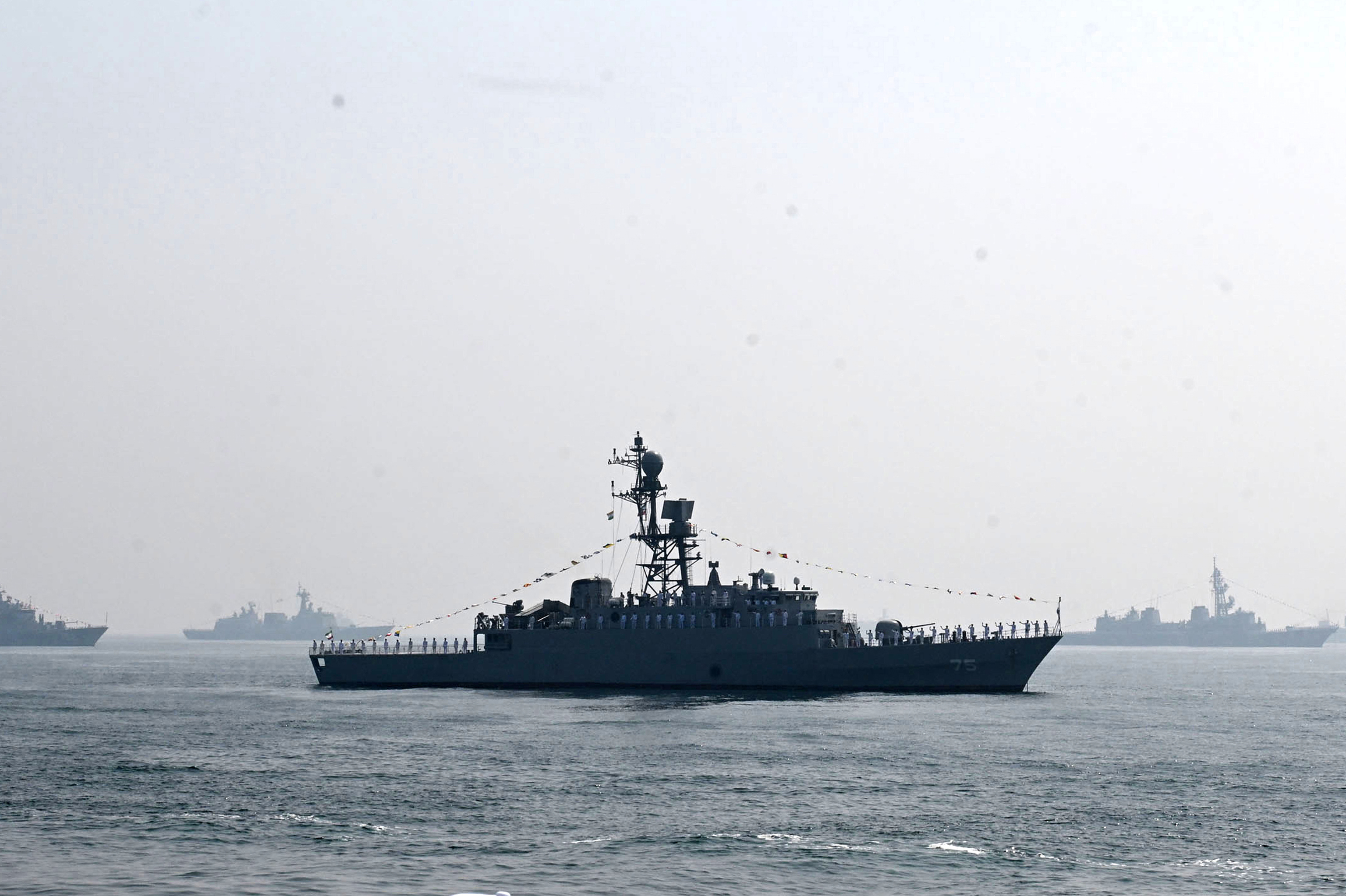 The Iranian warship IRIS Dena.