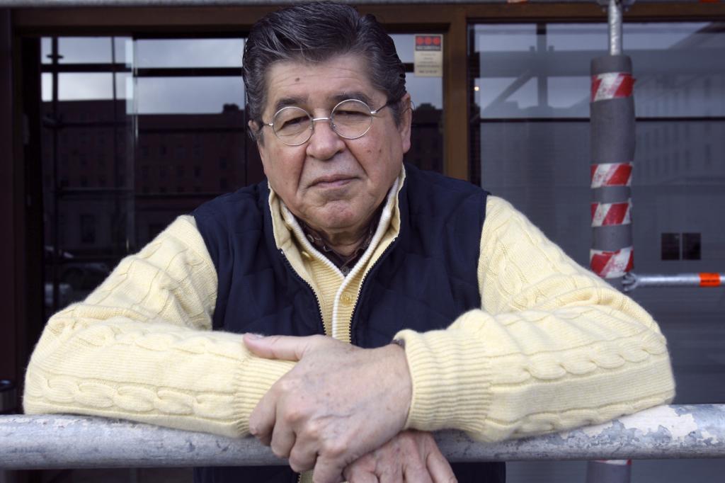 The Peruvian writer Alfredo Bryce Echenique.