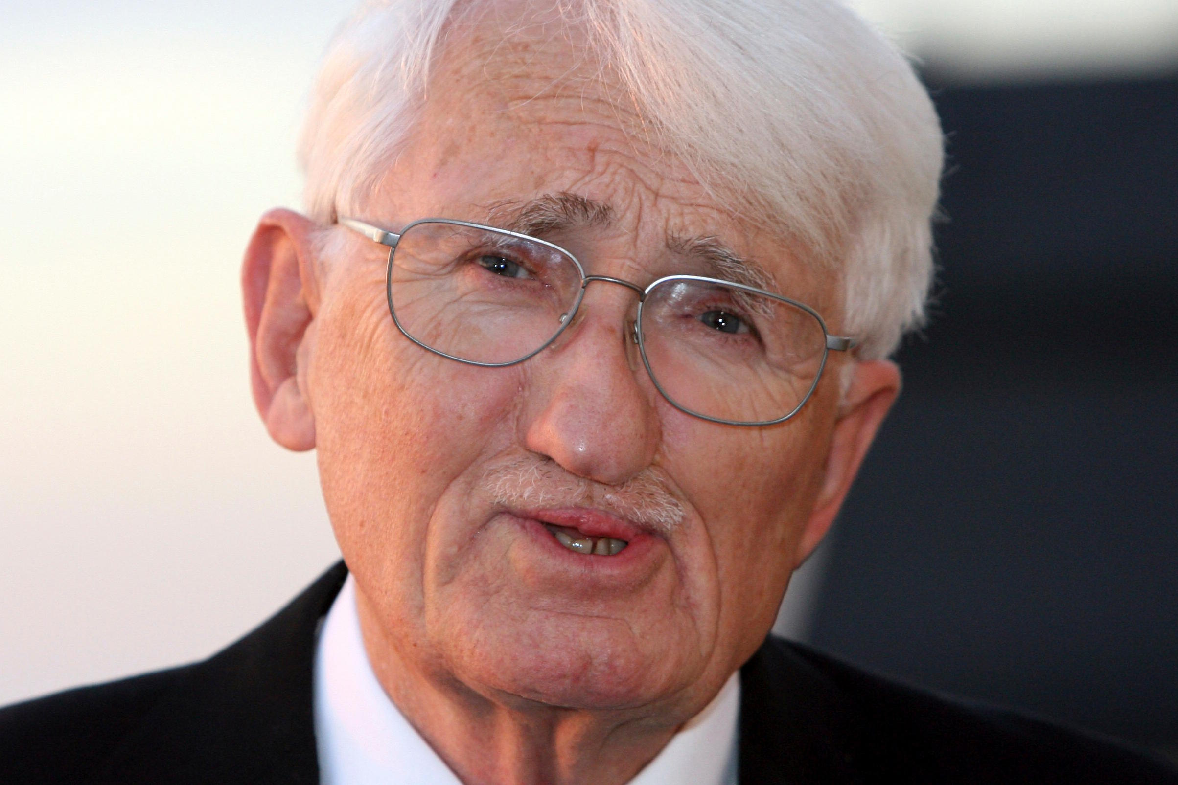 Jürgen Habermas.
