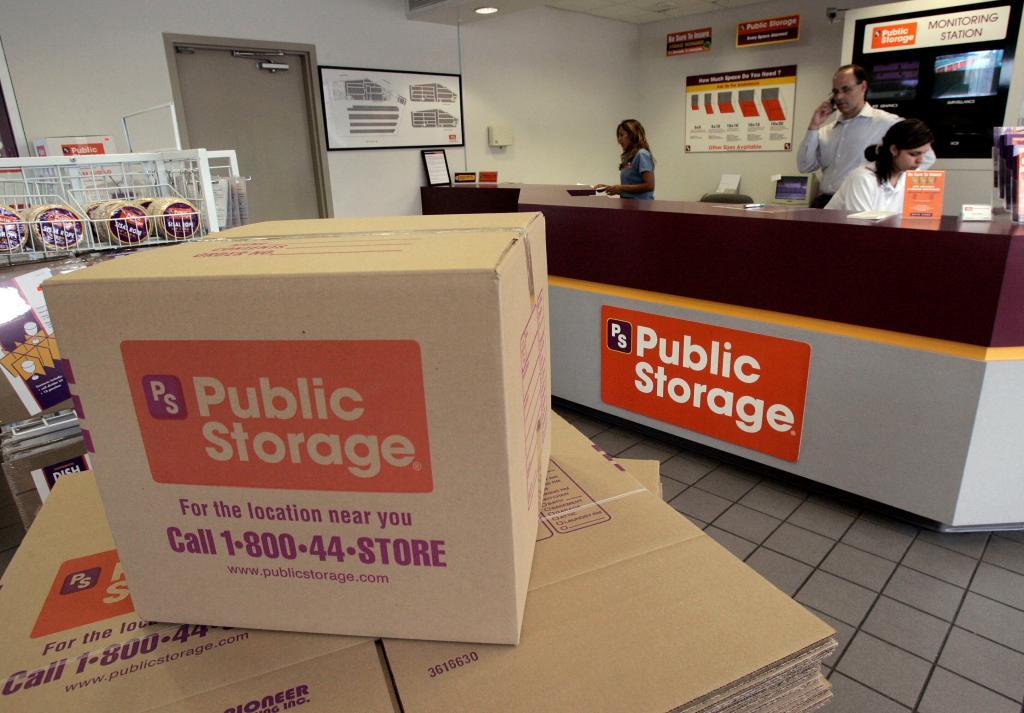 The customer service desk for Public Storage.