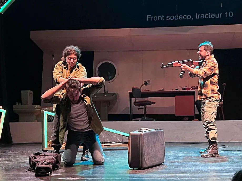 One of the scenes from 'White Lie'.