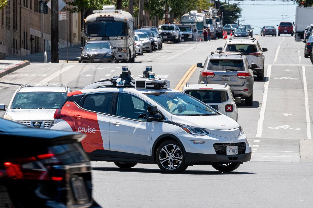A Cruise autonomous taxi in San Francisco, California