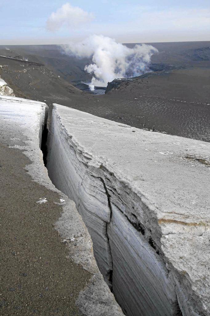 A plume smoke is seen rising from the Grimsvotn volcano in Iceland