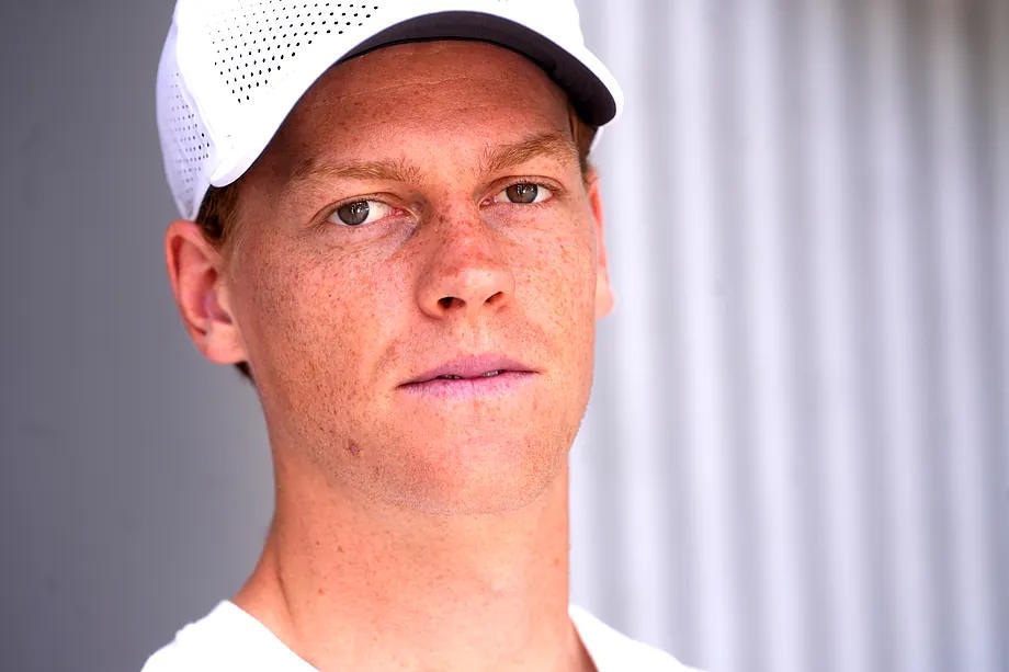 Jannik Sinner poses for EL MUNDO at the Caja M�gica.