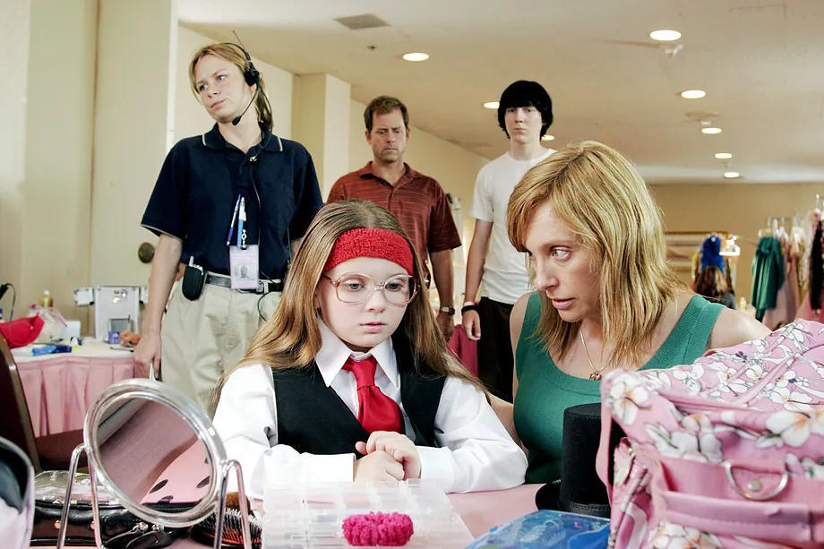 Abigail Breslin, along with the other stars of Little Miss Sunshine.