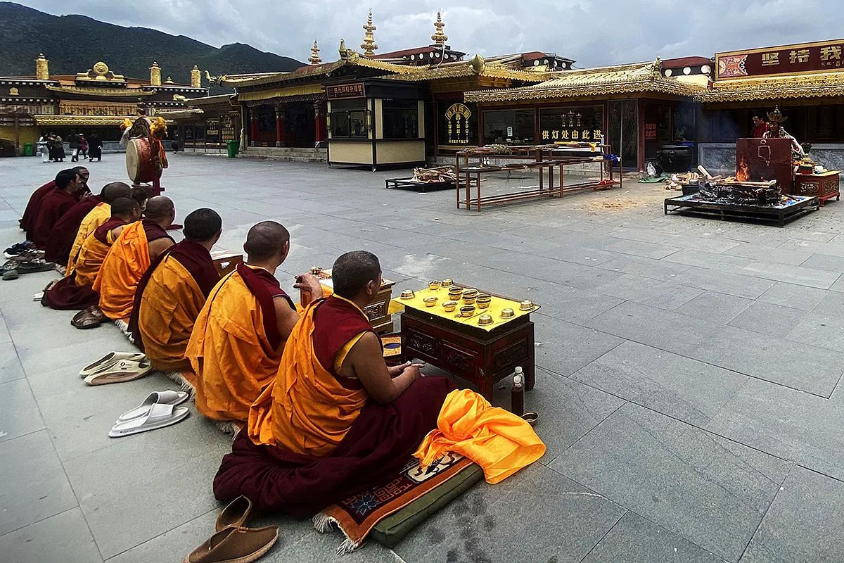 James Hilton, the inventor of the myth, never visited the region.