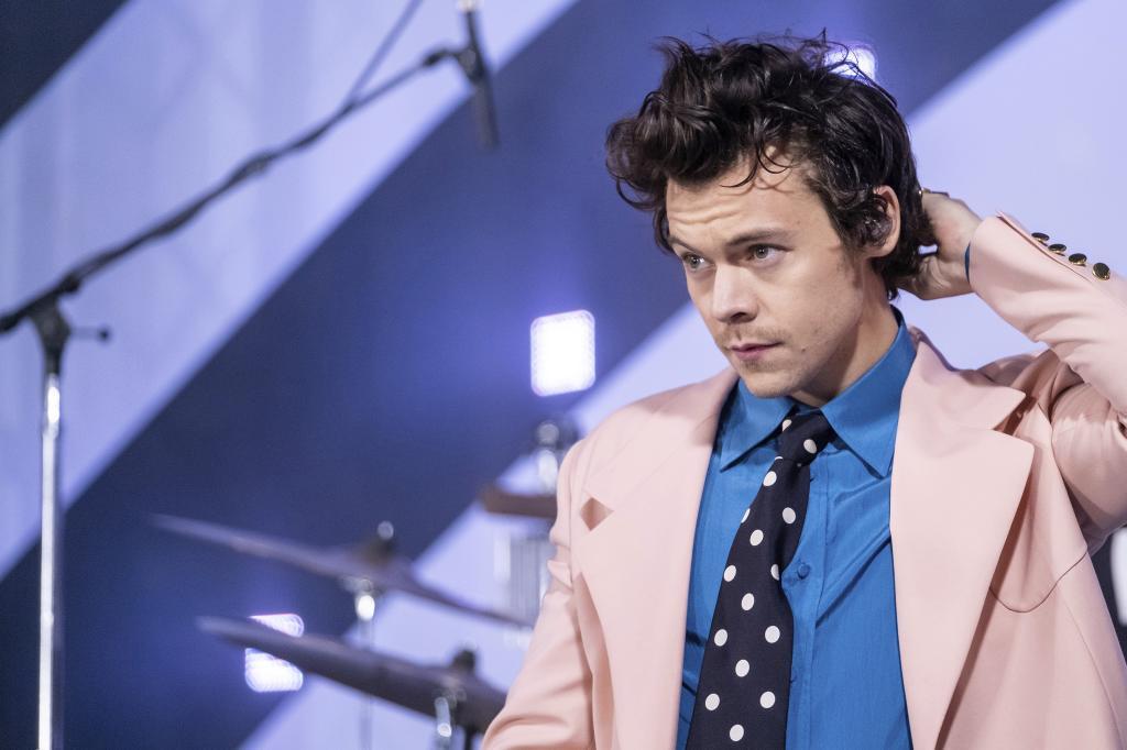 Harry Styles performs on NBC's Today show at Rockefeller Plaza
