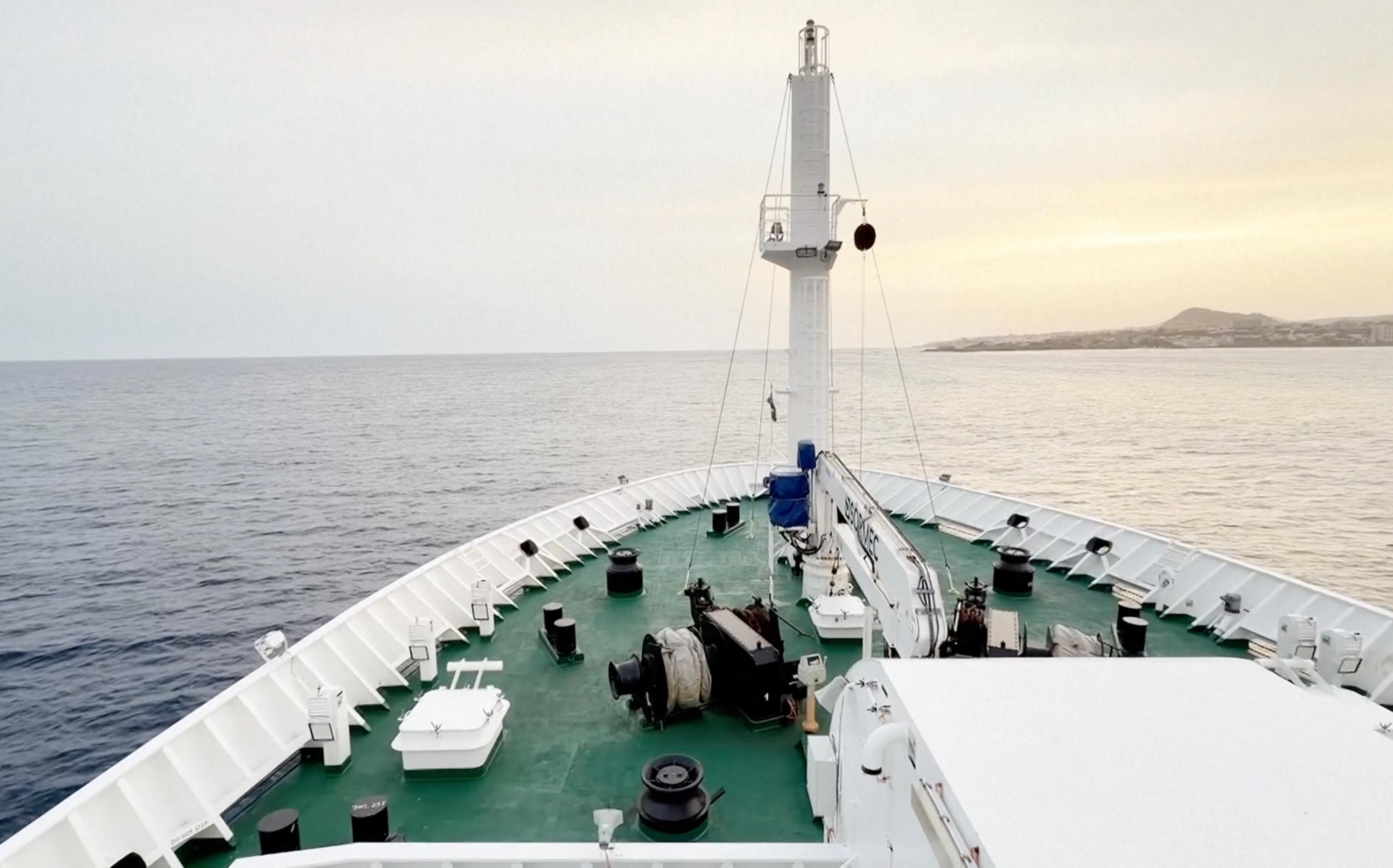 The cruise ship MV Hondius.