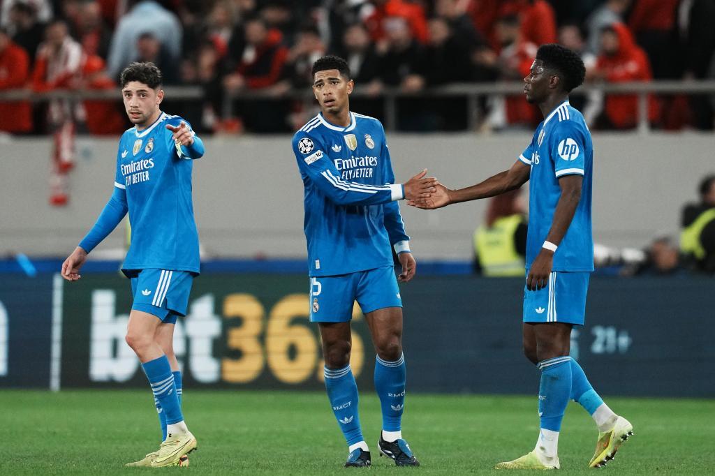 Real Madrid's Federico Valverde, left, Jude Bellingham, center, and Aurelien Tchouameni