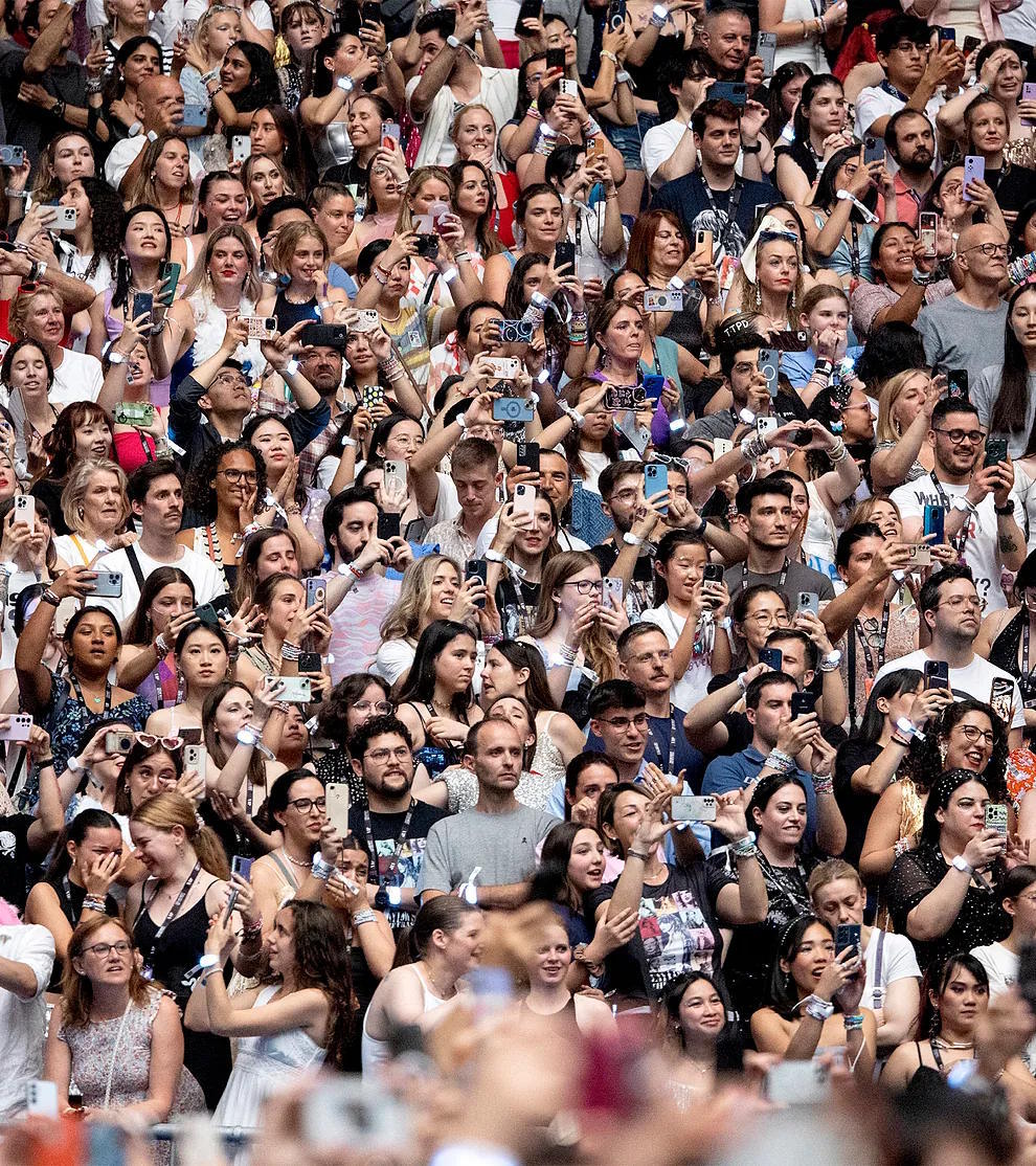 One of the stands at Taylor Swift's concert at the Santiago Bernab�u.