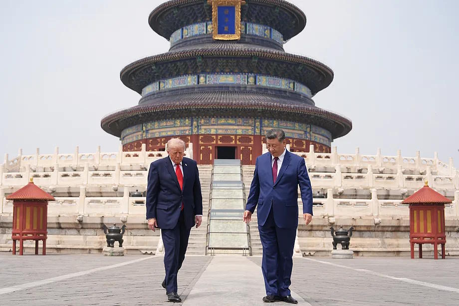 Trump and Xi Jinping on Thursday at the Temple of Heaven in Beijing.