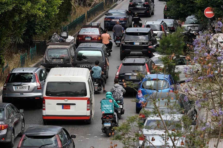 Dozens of vehicles are trying to leave Daniyeh, south of Beirut, following Israel's threats of attack.
