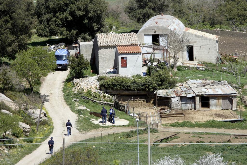 A large house located in Provenzano, on the outskirts of the town of Corleone, in Sicily.