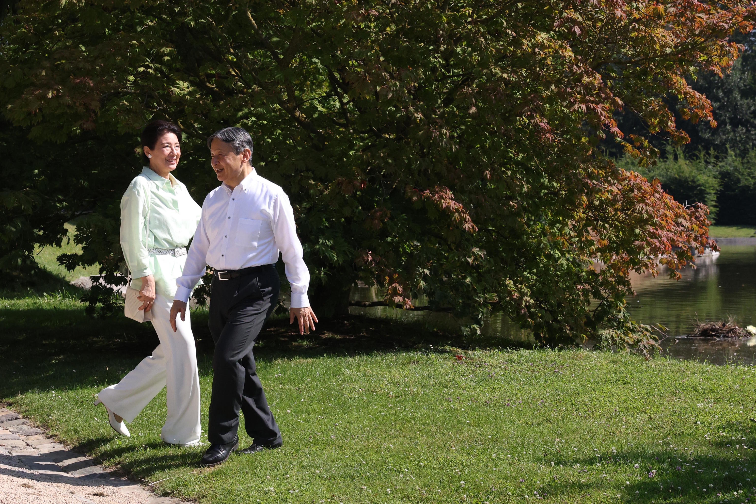 Japan's Empress Masako, left, and Japan's Emperor Naruhito.