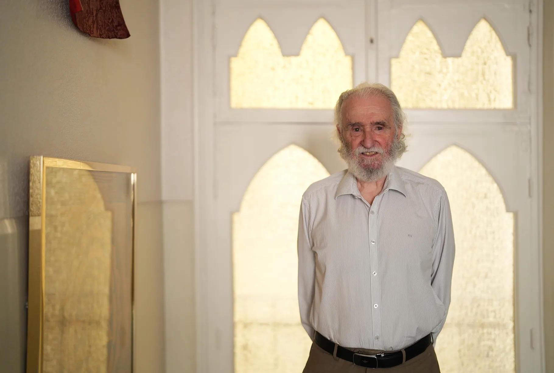 Ramiro Calle remains active at 82.
