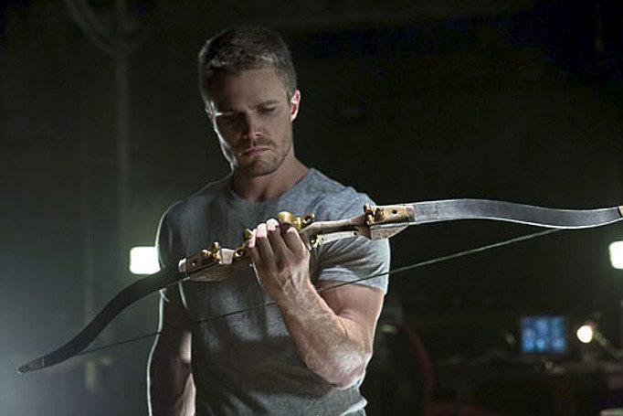 Stephen Amell.