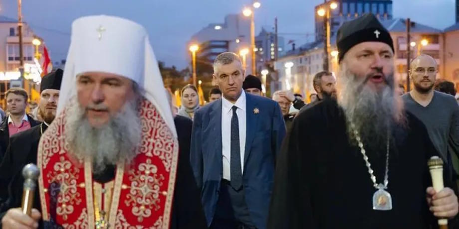 Deputy Leonid Slutski, on Friday, at the procession in Yekaterinburg.