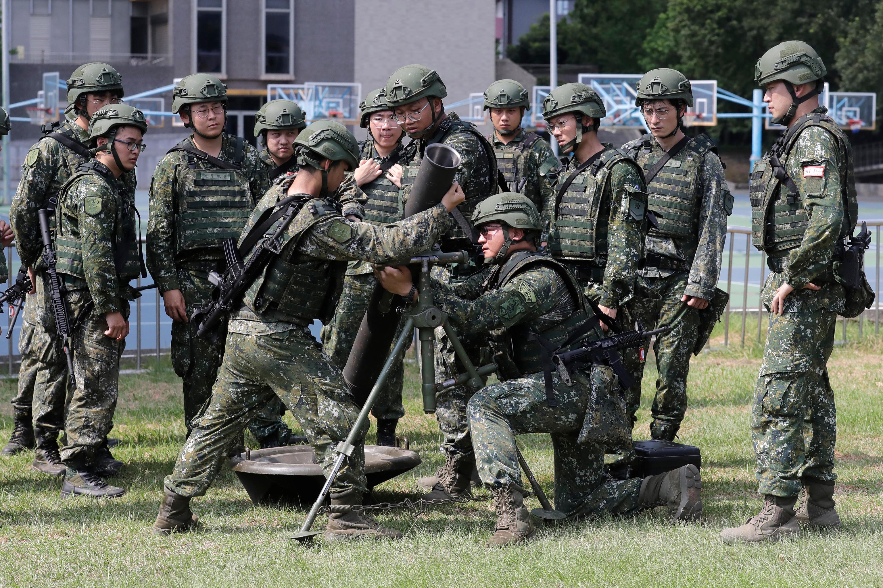 Soldiers participating in mortar training during the annual Han Kuang exercises in Taipei.
