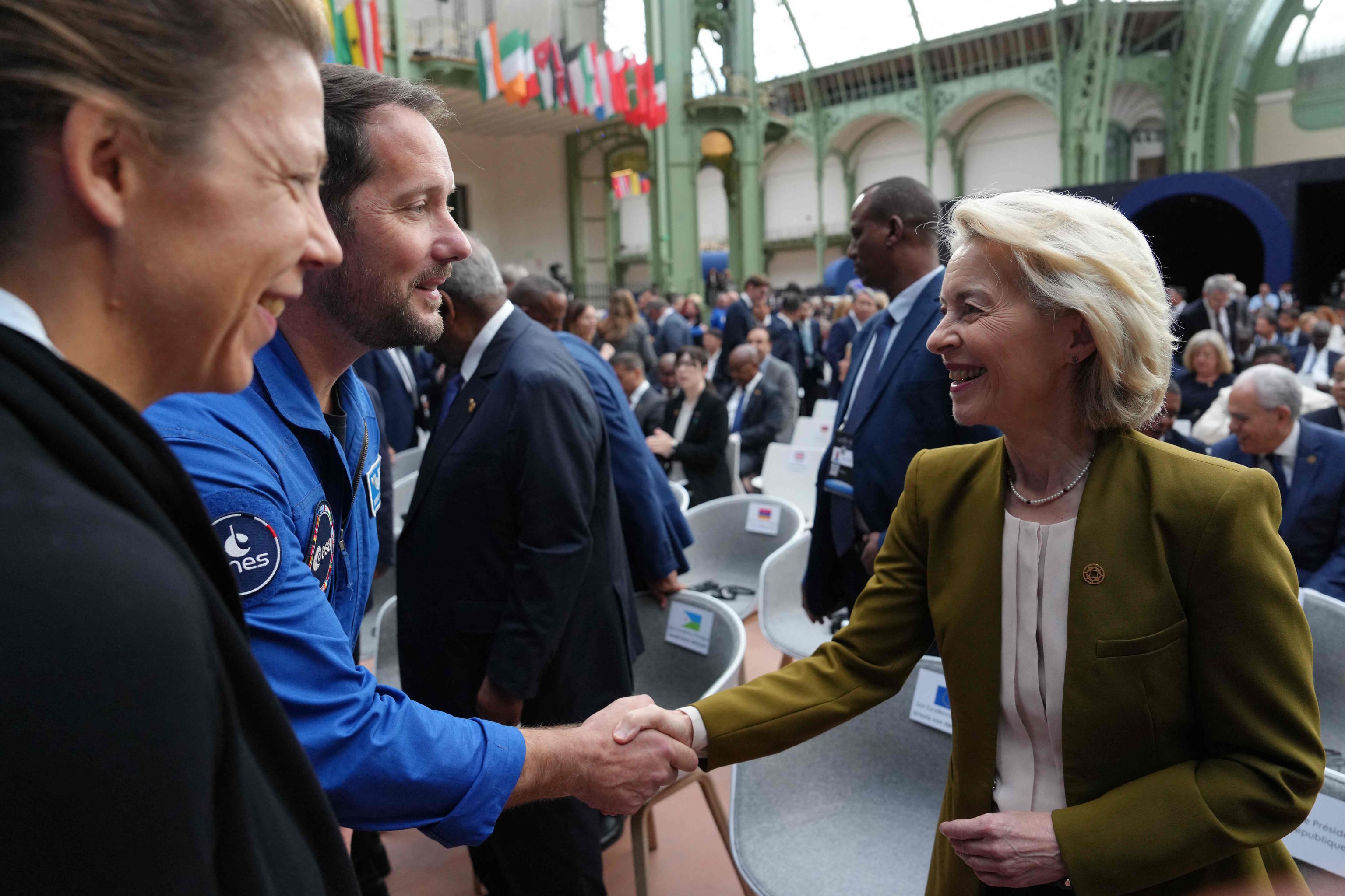 Ursula von der Leyen meets French Astronaut Thomas Pesquet (2nd L).