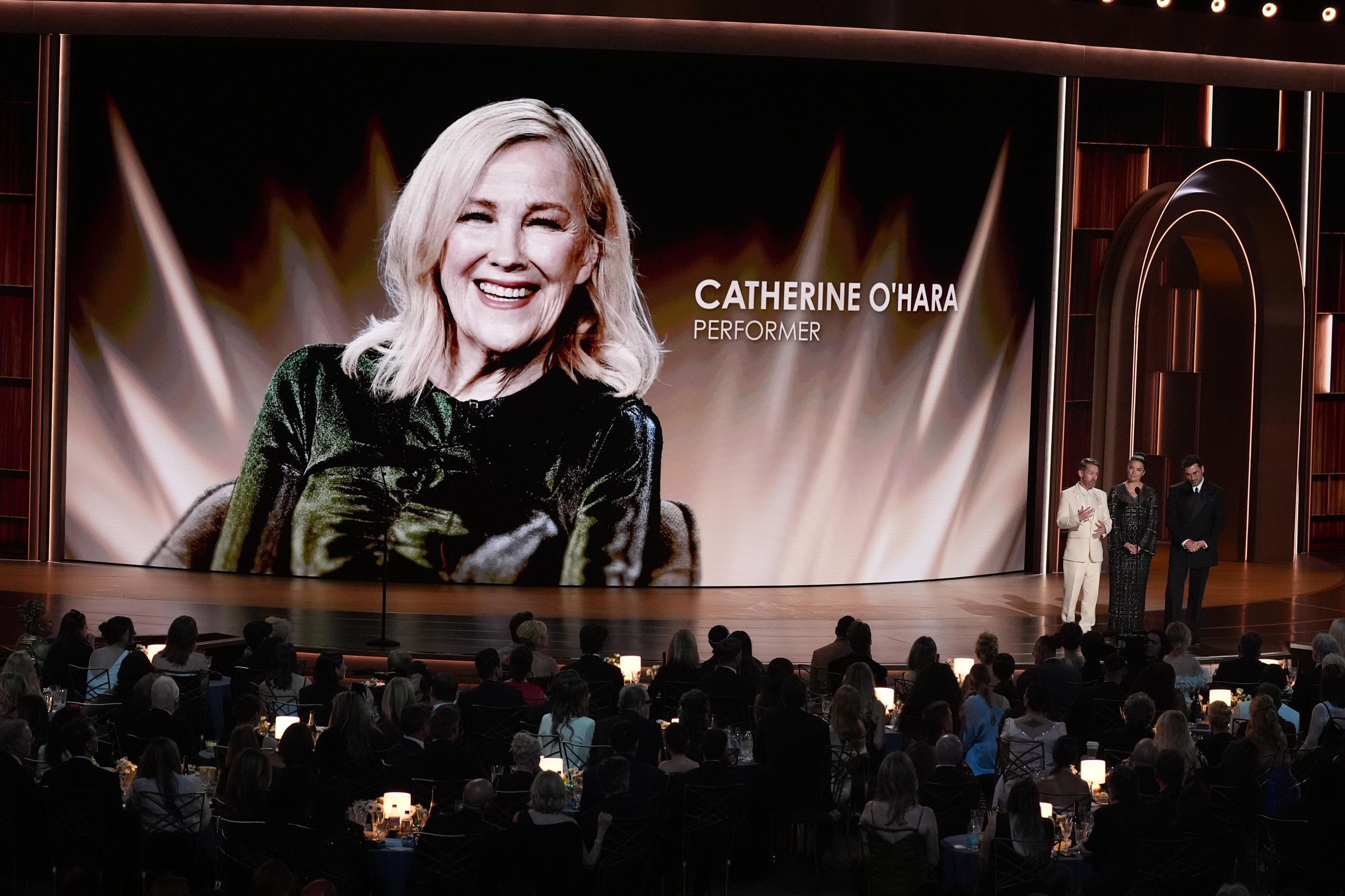 Annie Murphy, and Dan Levy pay tribute to Catherine O'Hara during the 78th Emmy Awards.