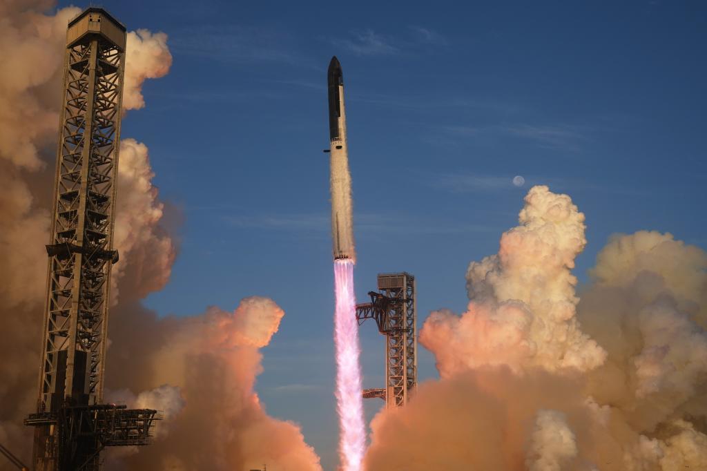 SpaceX's mega rocket Starship makes a test flight from Starbase