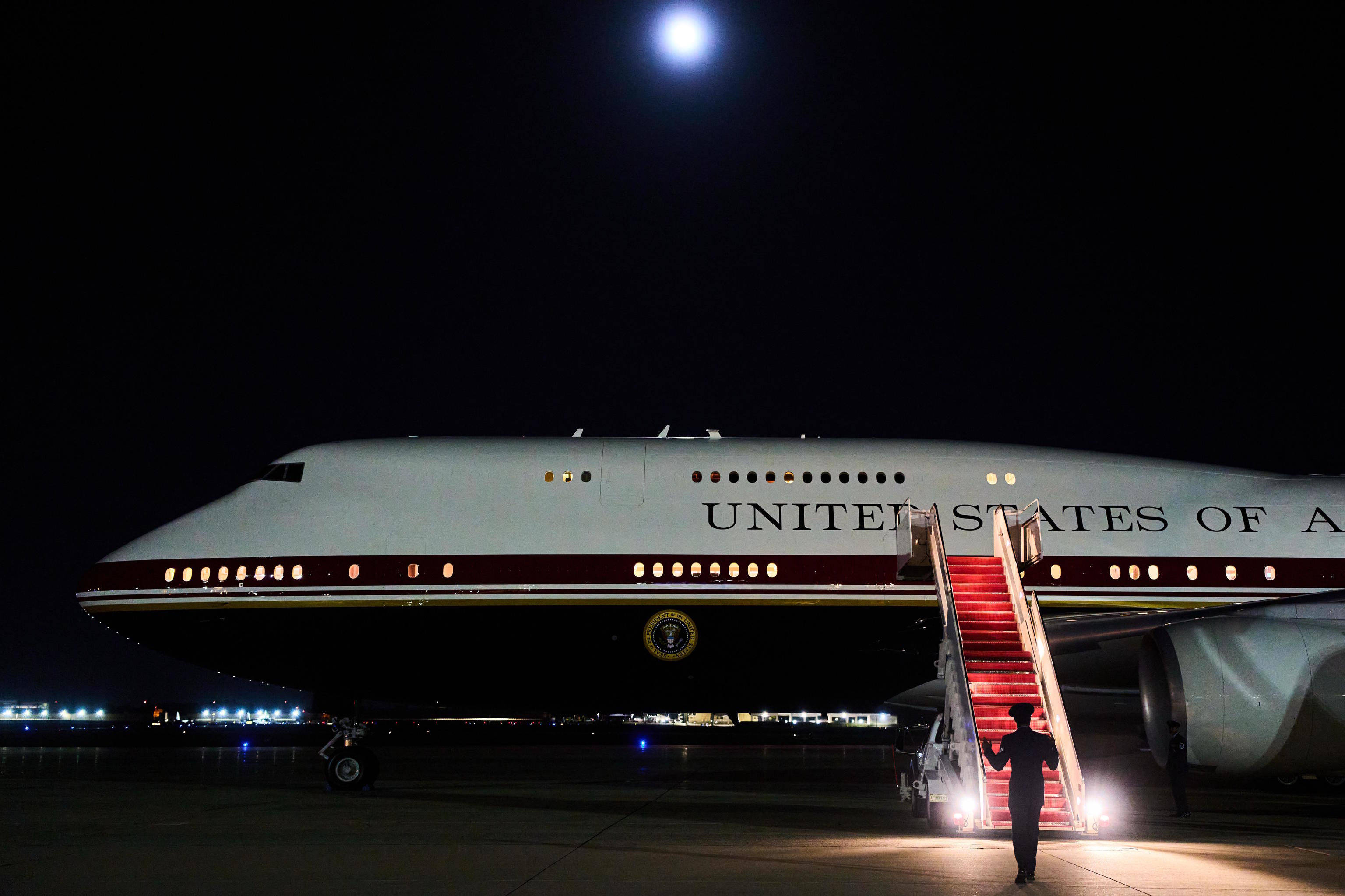 A full moon rises over Air Force One.
