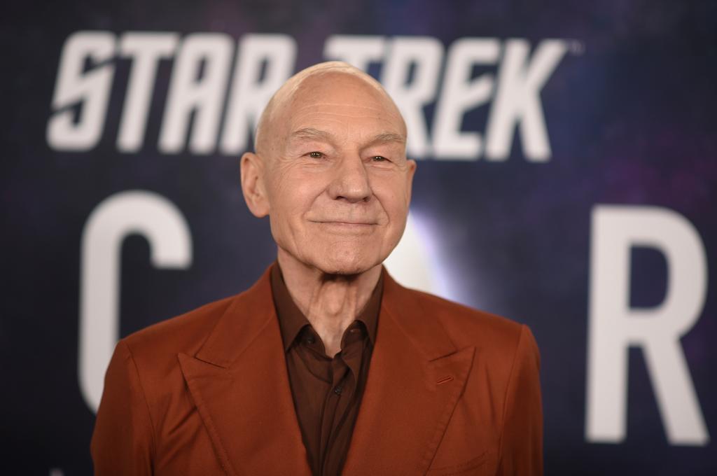 Patrick Stewart arrives at the premiere of the third and final season of "Star Trek